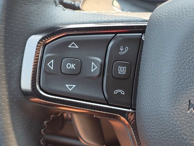 New 2026 Diamond Black Crystal Pearl-Coat Exterior Paint RAM RHO image 22