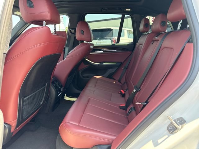 Used 2022 White BMW sDrive30i image 21