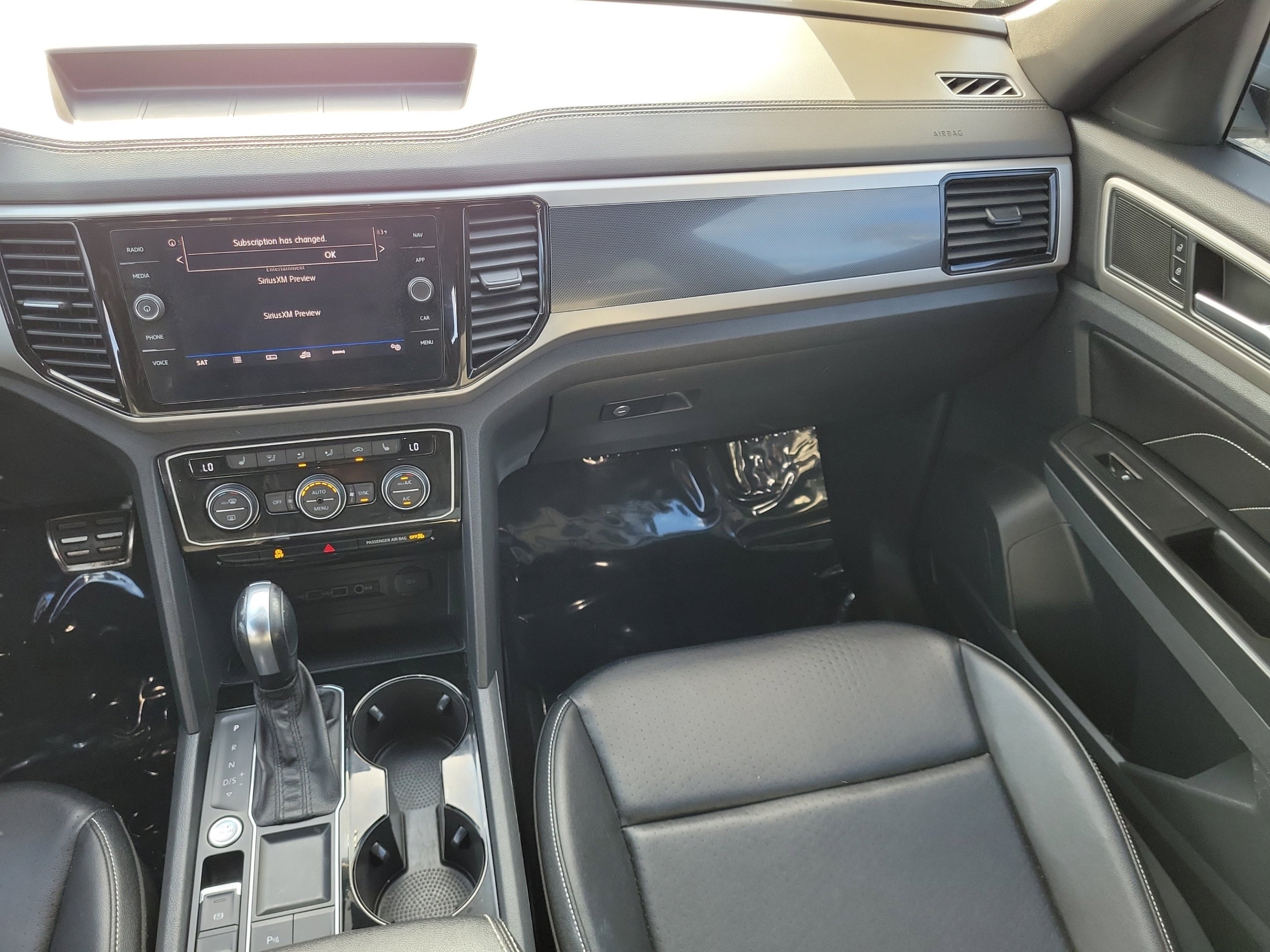 Used 2020 Platinum Gray Metallic Volkswagen 3.6L V6 SEL R-Line image 15