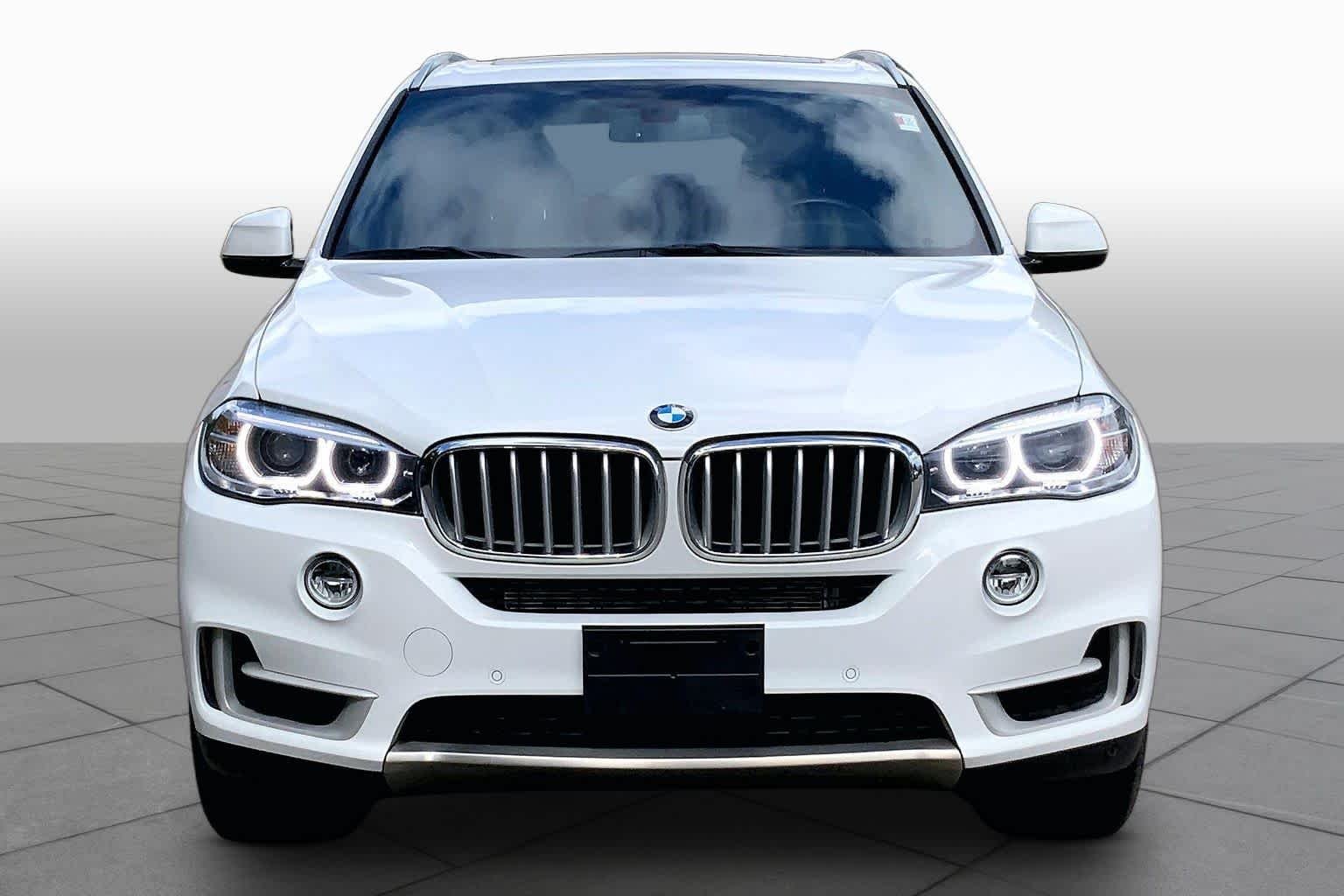 Used 2018 Alpine White BMW xDrive35i image 4
