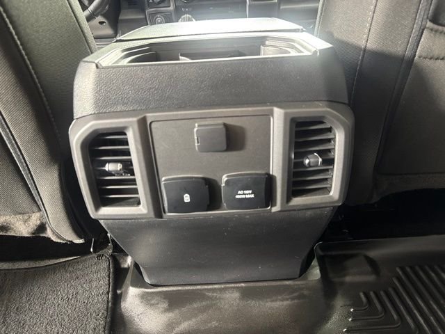 Used 2018 Silver Ford XLT image 13