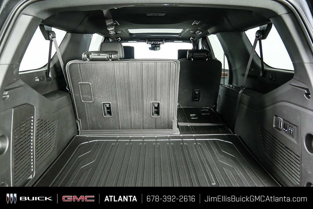 2026 GMC Yukon XL Denali - Photo 36