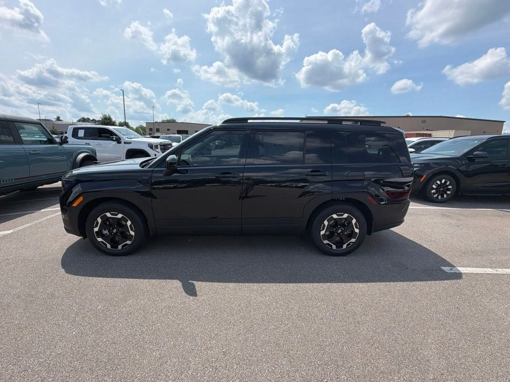 New 2026 Phantom Black Hyundai SEL image 2