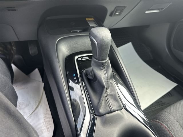 Used 2025 White Toyota SE image 25