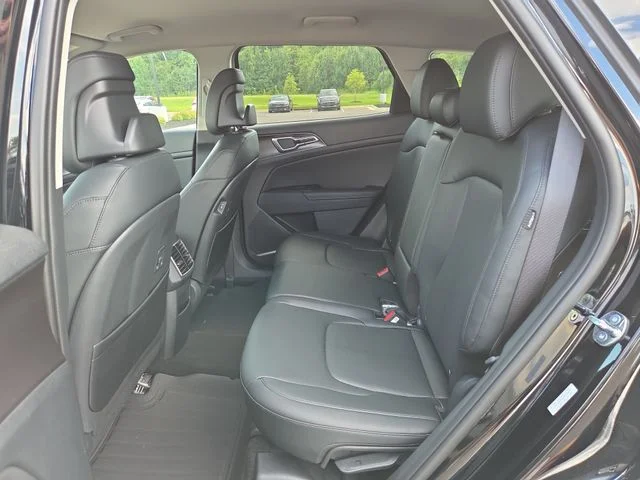 New 2027 Ebony Black Kia EX image 6