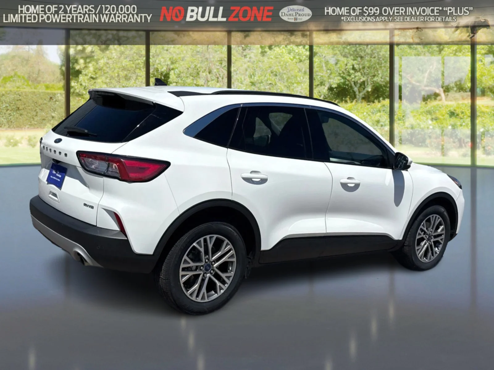 Certified Used 2022 White Ford SEL image 5