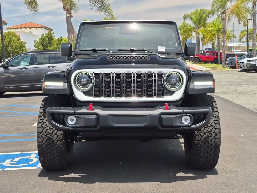 New 2026 Black Clear-Coat Exterior Paint Jeep Rubicon X image 2