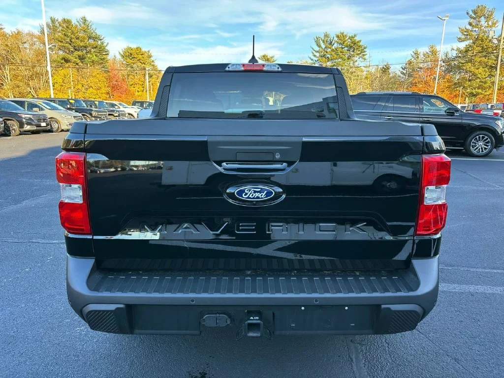 Used 2026 Shadow Black Ford XLT image 4