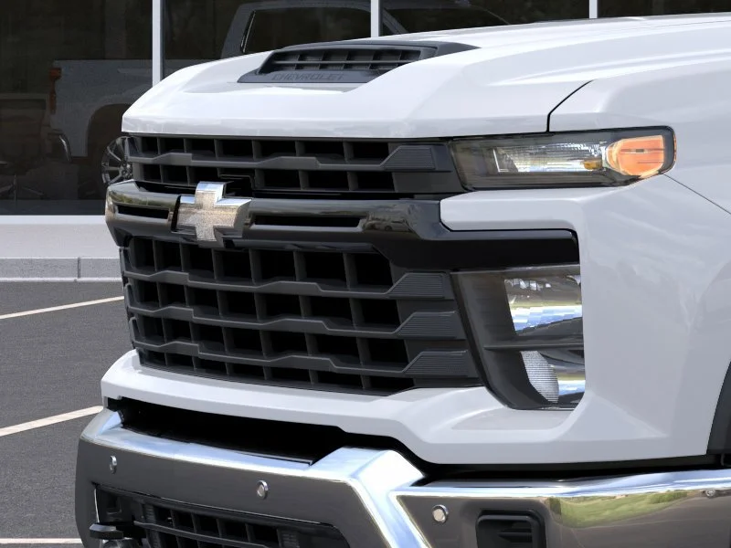 New 2026 GAZ SUMMIT WHITE Chevrolet Work Truck image 13