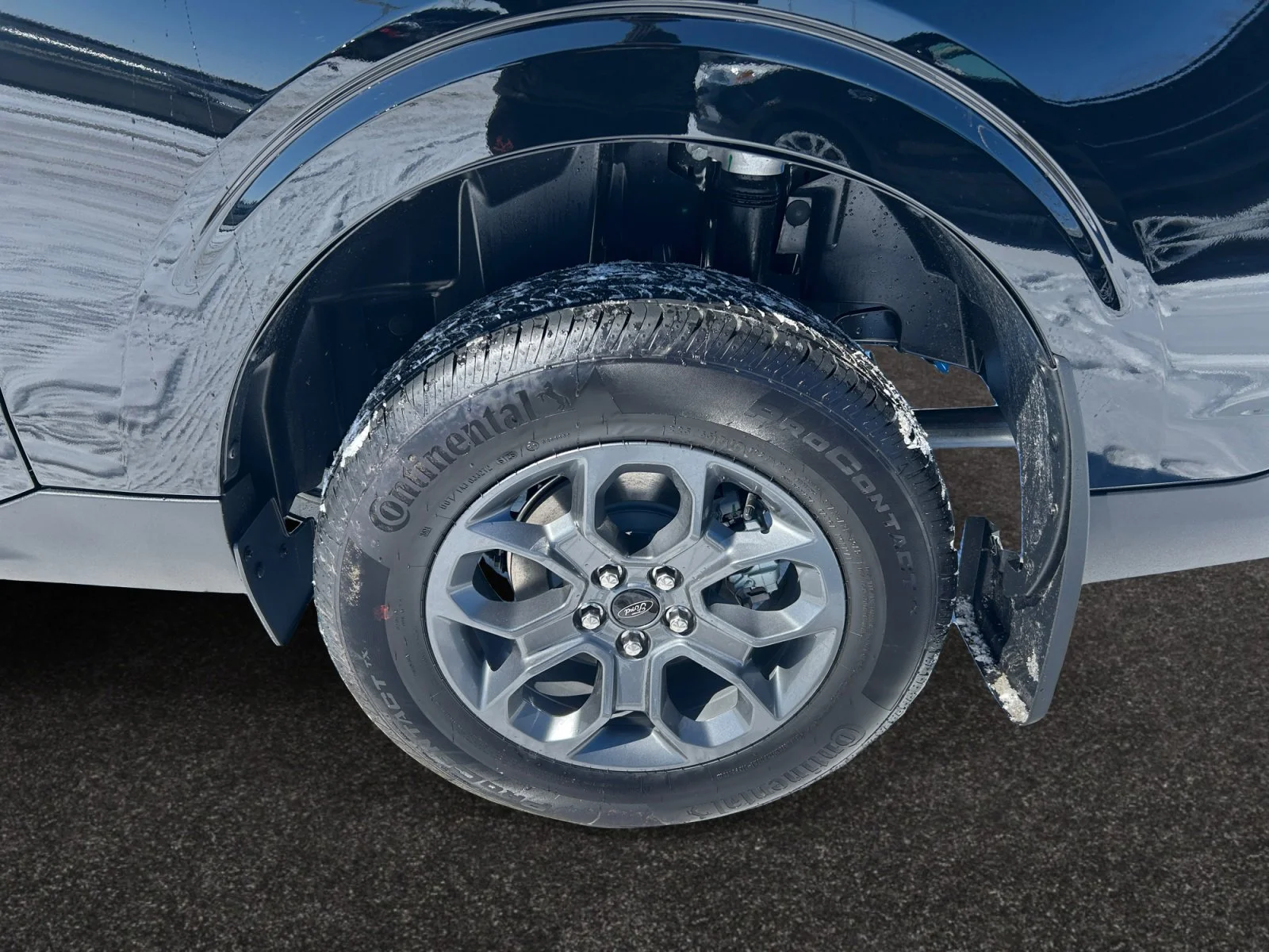 New 2026 Shadow Black Ford XLT image 9