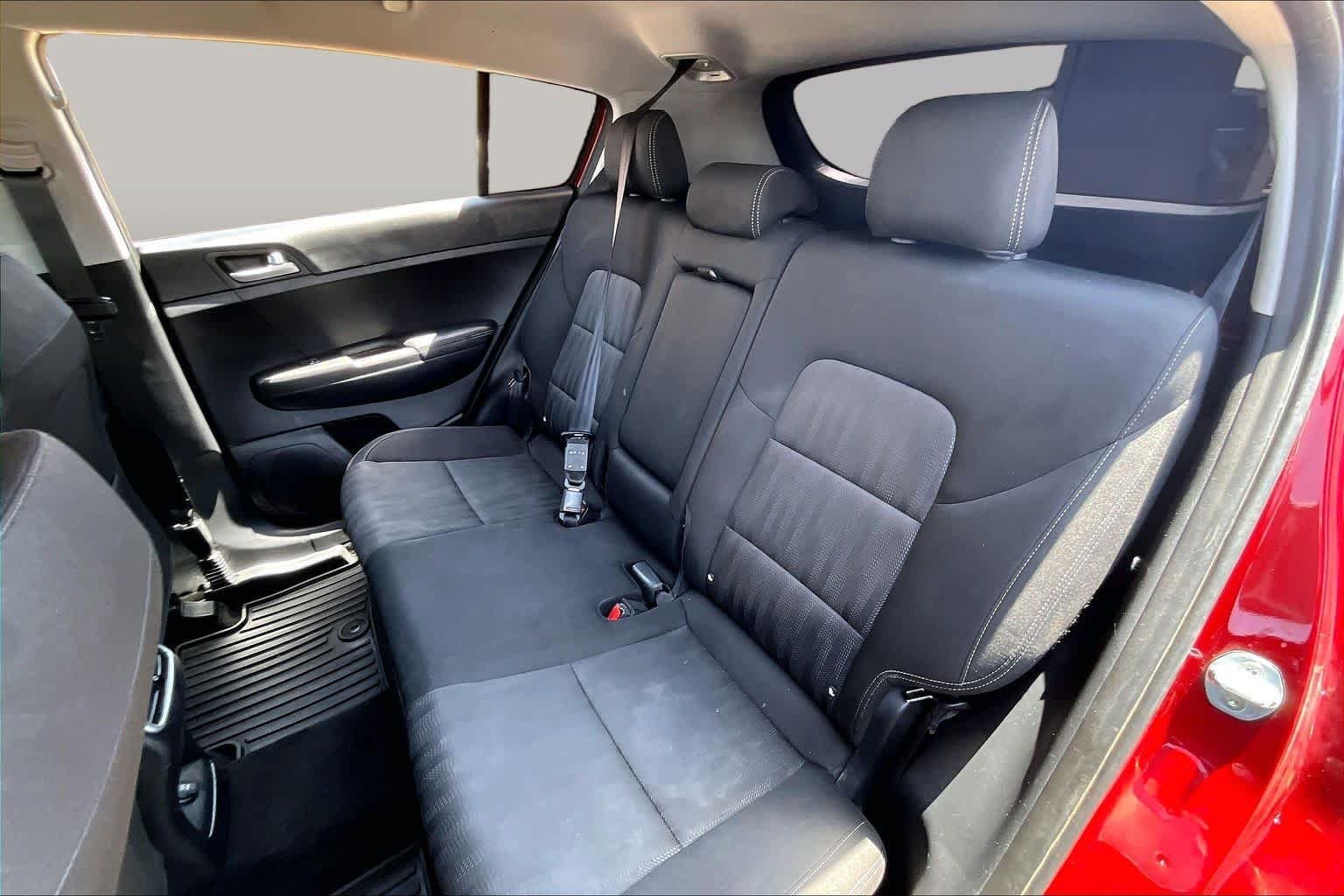 Used 2021 Hyper Red Kia LX image 20
