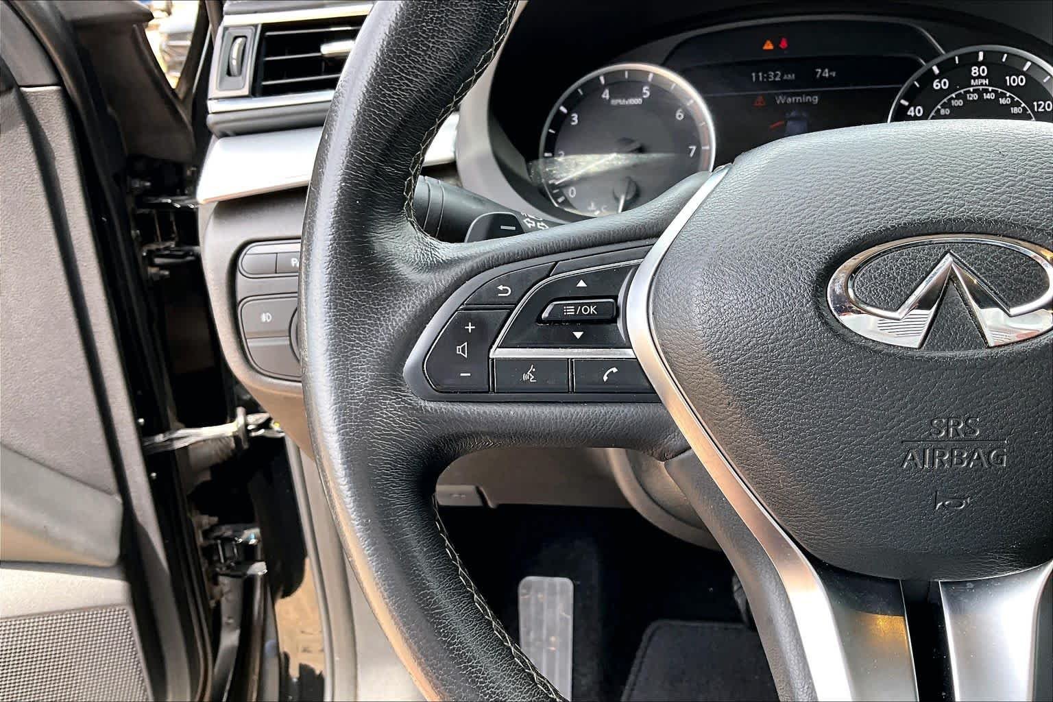 Used 2019 Black Obsidian INFINITI ESSENTIAL image 10