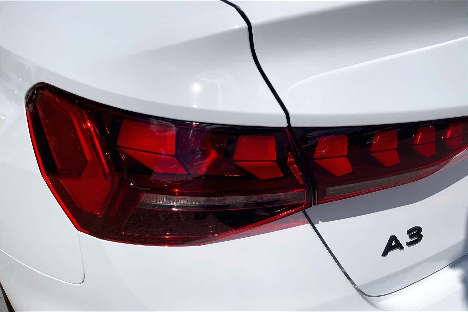 Used 2026 Arkona White Audi Premium Plus image 29