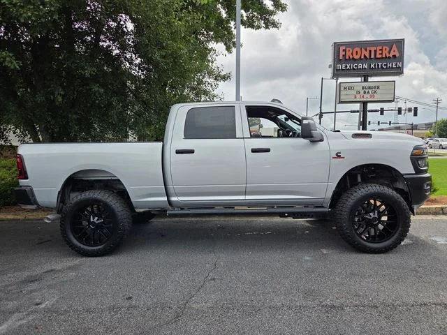 2026 RAM 2500 Tradesman - Photo 6