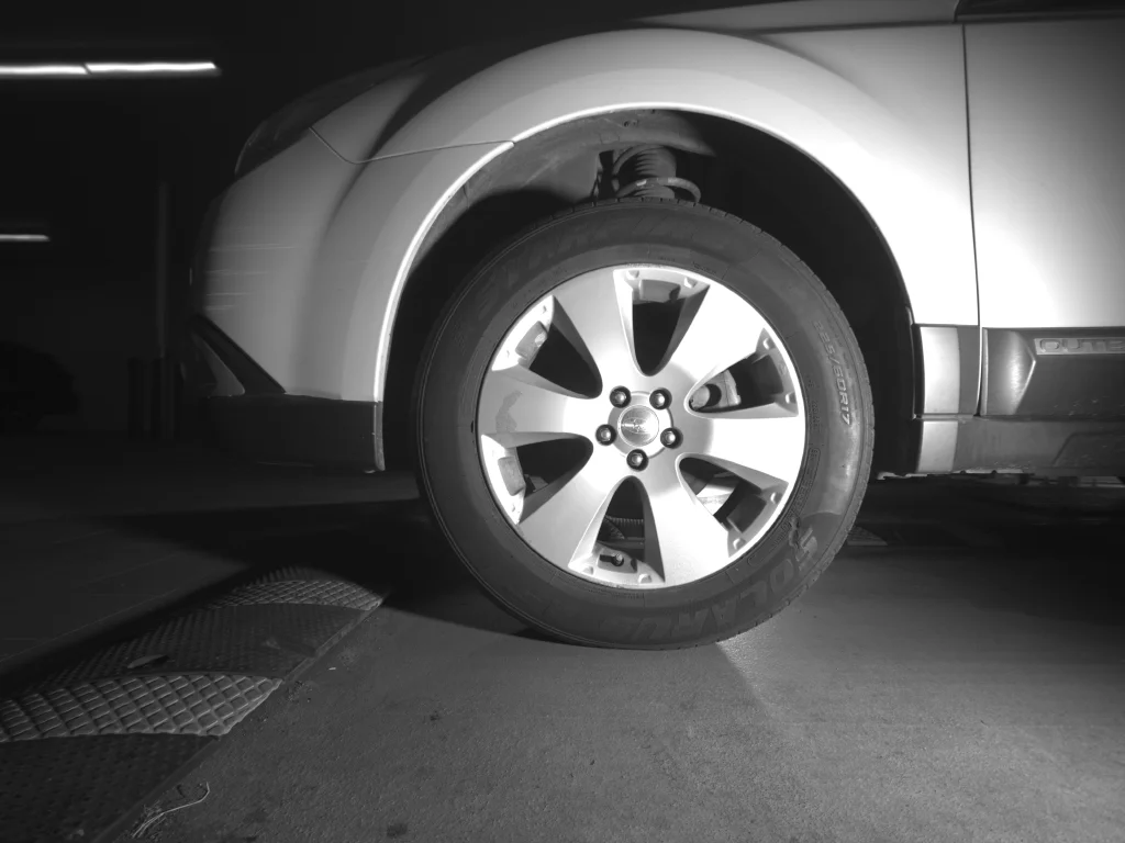 Used 2012 White Subaru 2.5i Premium image 9