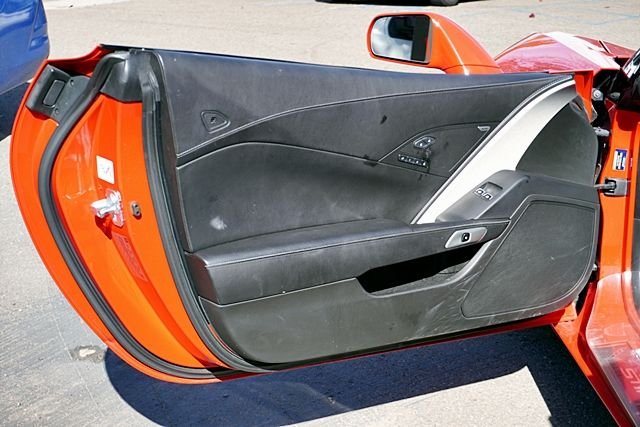 Used 2014 Red Chevrolet Coupe image 17