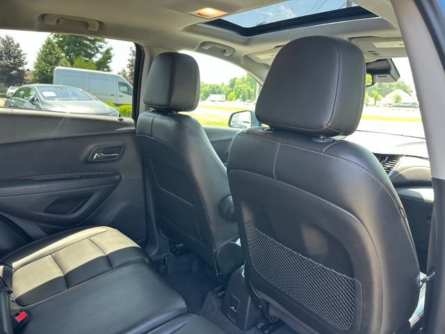 Used 2019 Blue Chevrolet Premier image 20