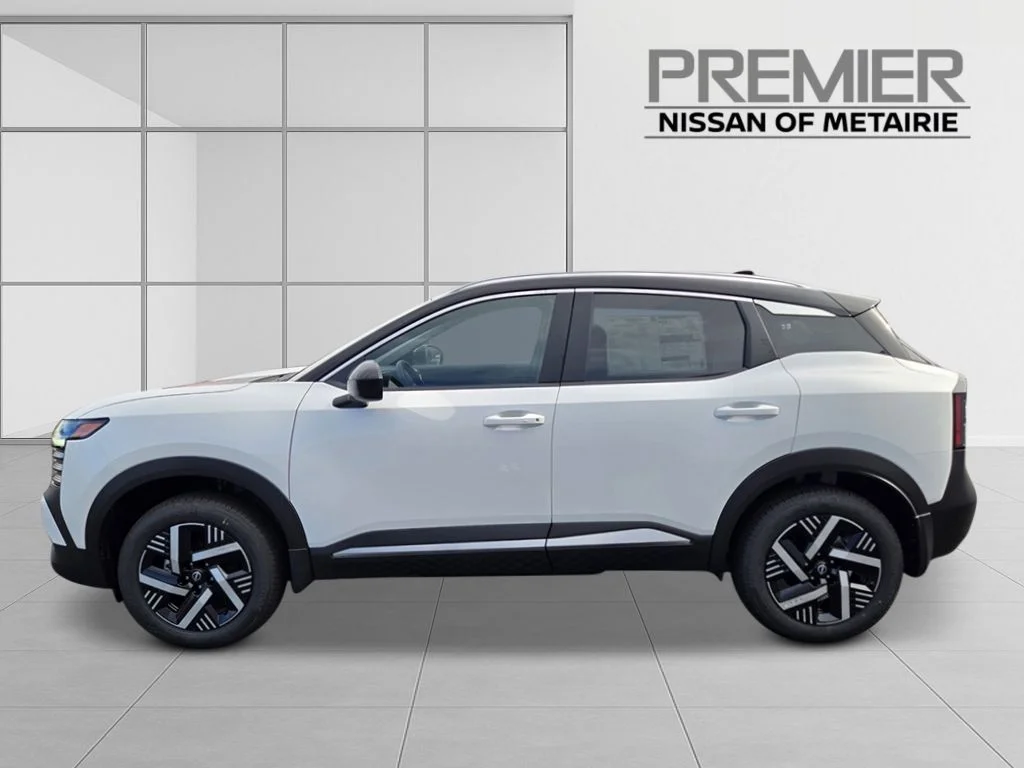 New 2026 Aspen White TriCoat / Super Black Two-tone Nissan SV image 2