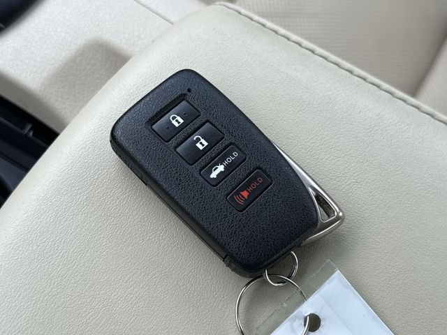 Used 2014 Nebula Gray Pearl Lexus 350 image 29