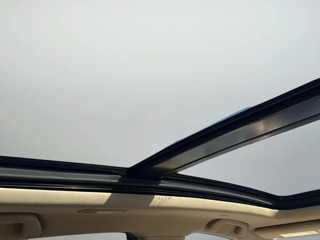 Used 2019 White Acura Base image 14
