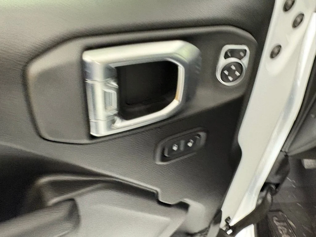 New 2026 White Jeep Rubicon image 16