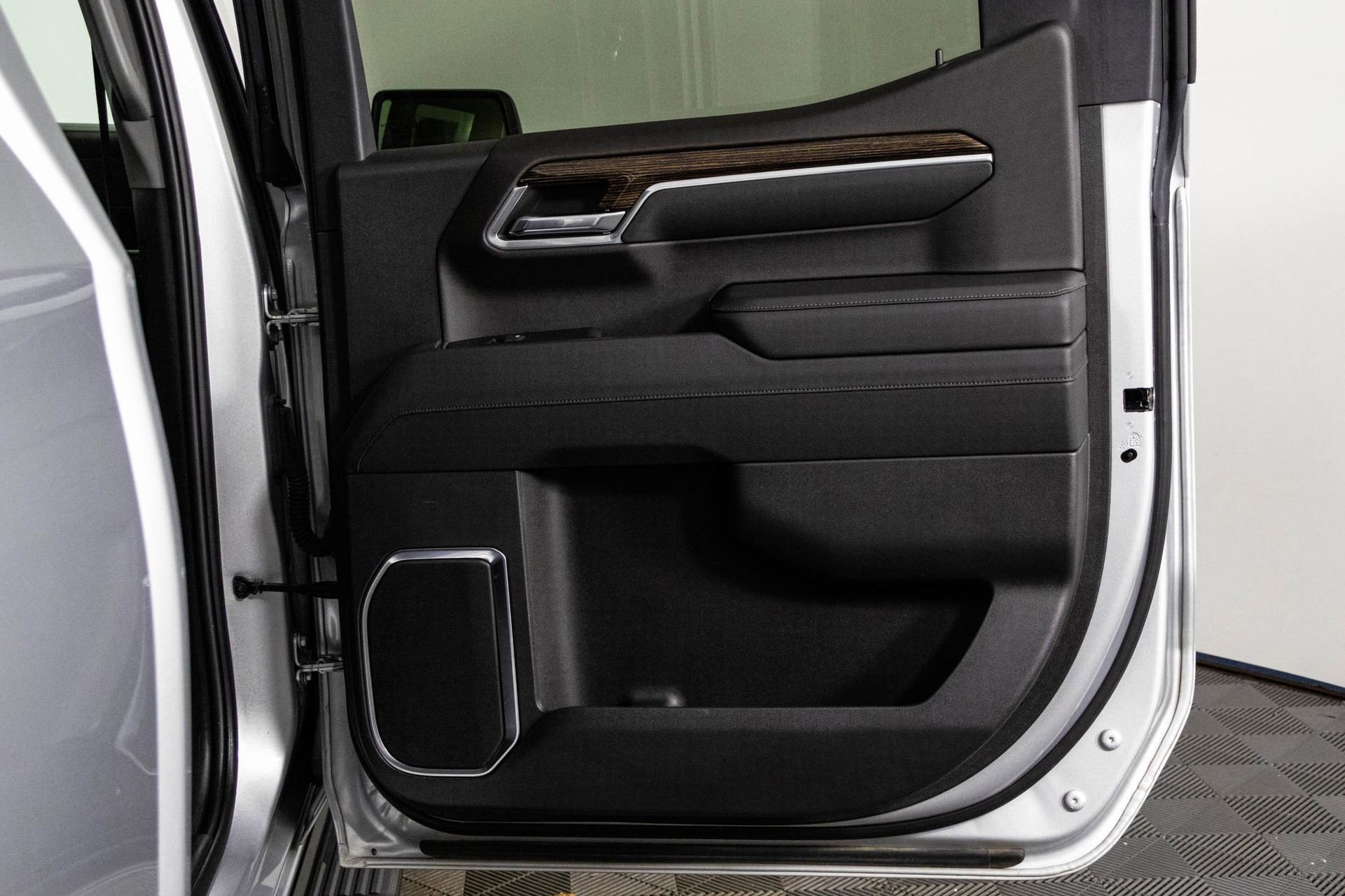 2022 GMC SIERRA - Image 35