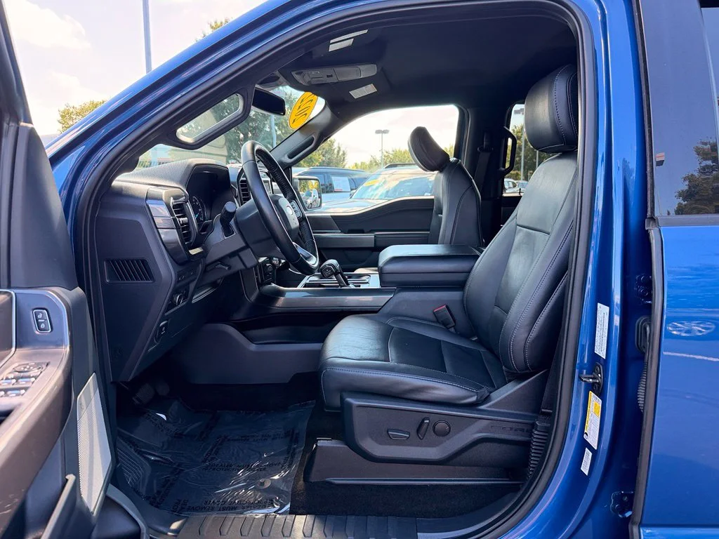 Used 2022 Blue Ford XLT image 25