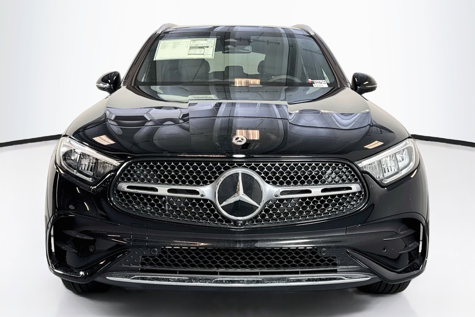 New 2026 Black Mercedes-Benz GLC 300 image 2