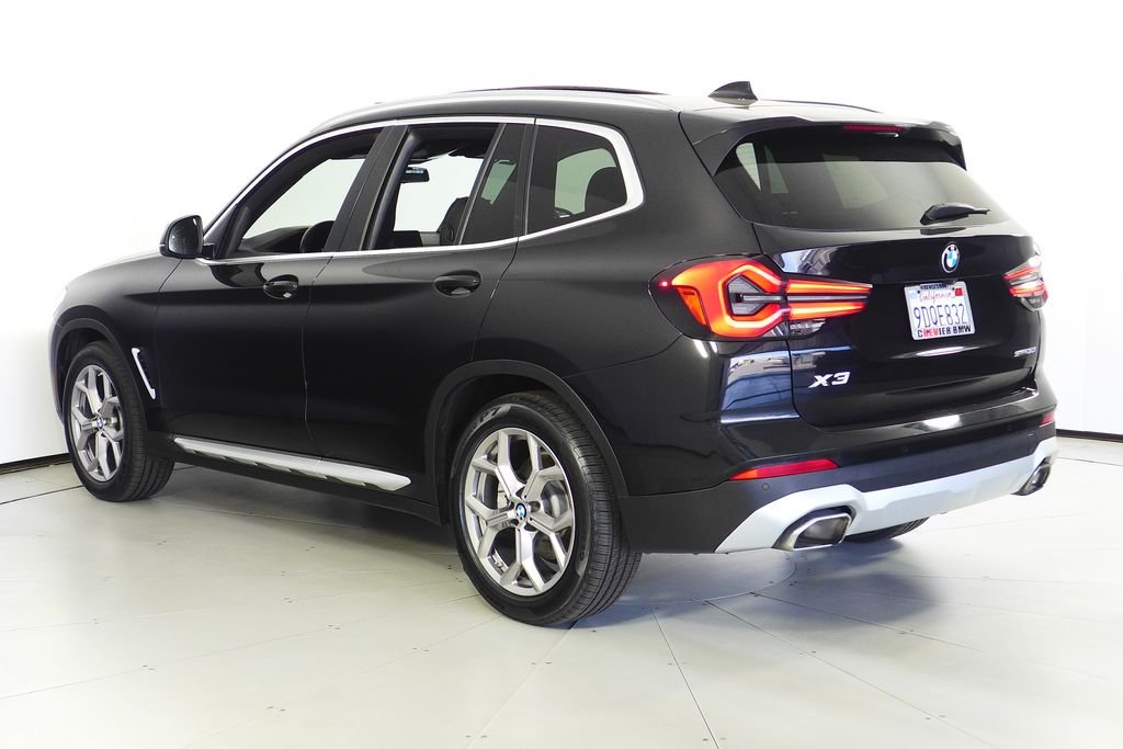 Used 2023 Black Sapphire Metallic BMW sDrive30i image 9
