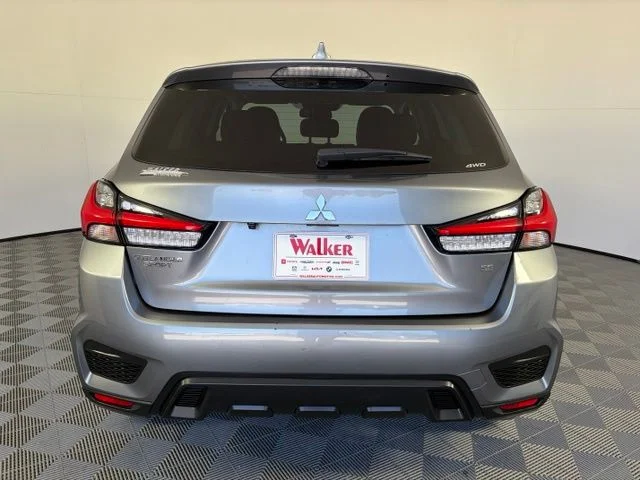 Used 2025 Gray Mitsubishi 2.0 S image 6