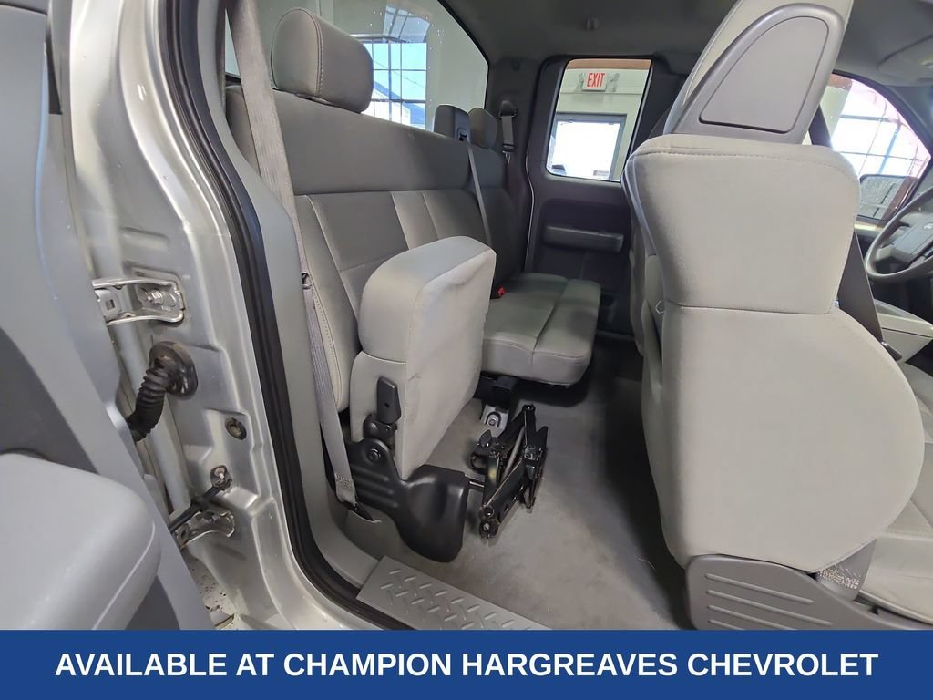 Used 2008 Silver Ford XLT image 35