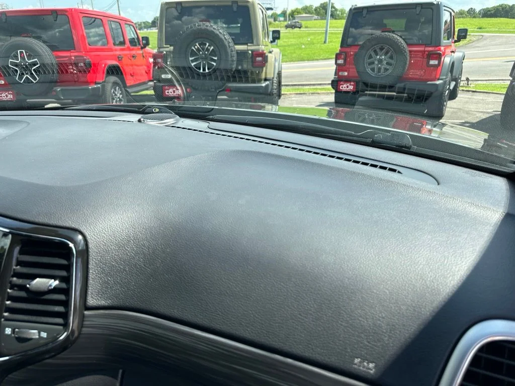 Used 2021 Black Jeep Laredo X image 21