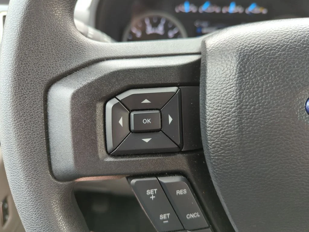 Used 2022 Silver Ford XLT image 20