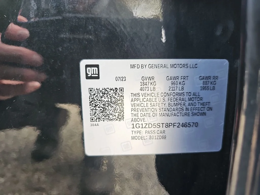 Used 2023 Black Chevrolet LT image 33