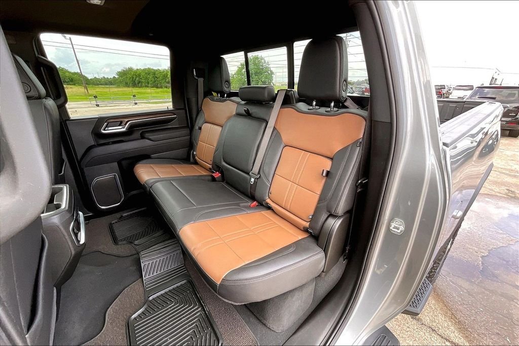 Used 2025 Gray Chevrolet High Country image 19