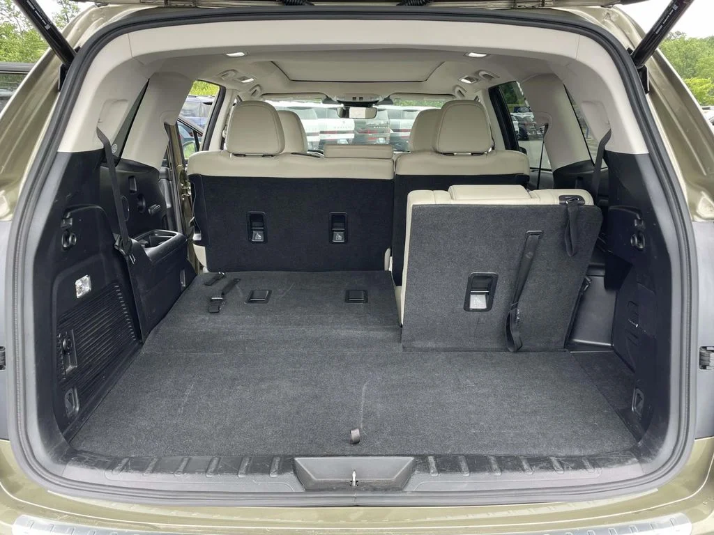 2023 Subaru Ascent Limited - Photo 30