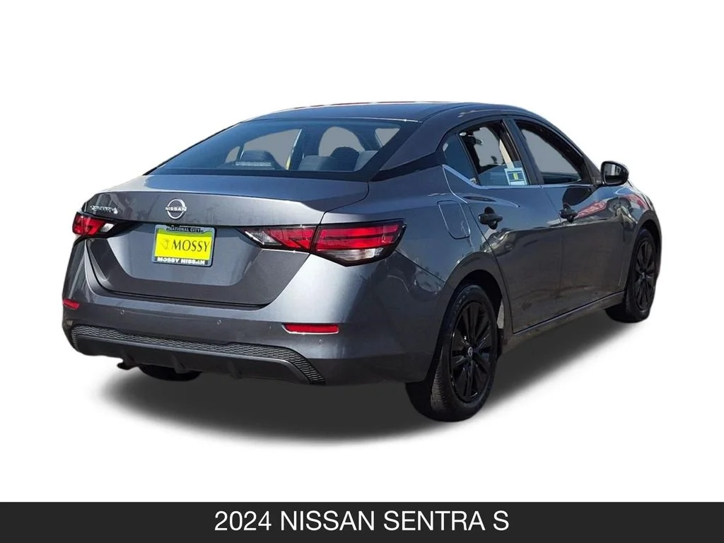 Used 2024 Gray Nissan S image 9