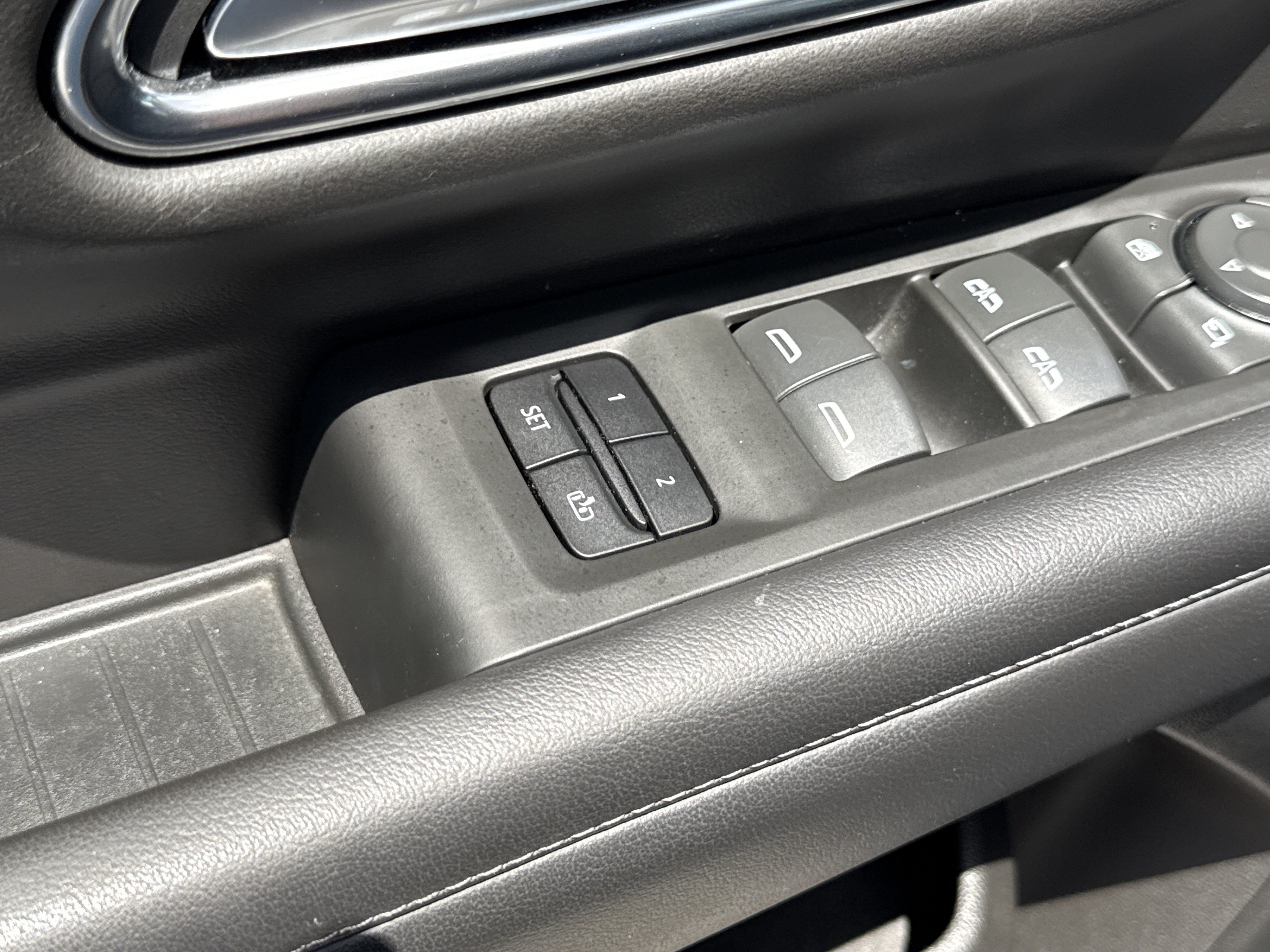 2022 Chevrolet Tahoe Z71 - Photo 13