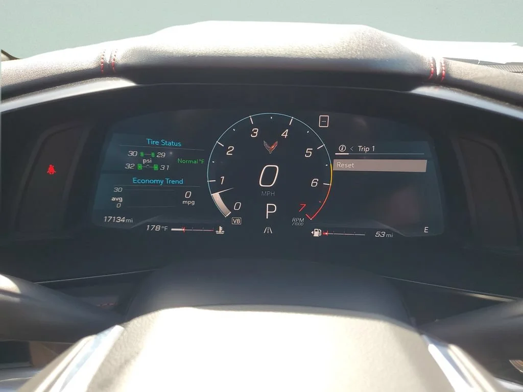Used 2020 ARCTIC WHITE Chevrolet 2LT image 22