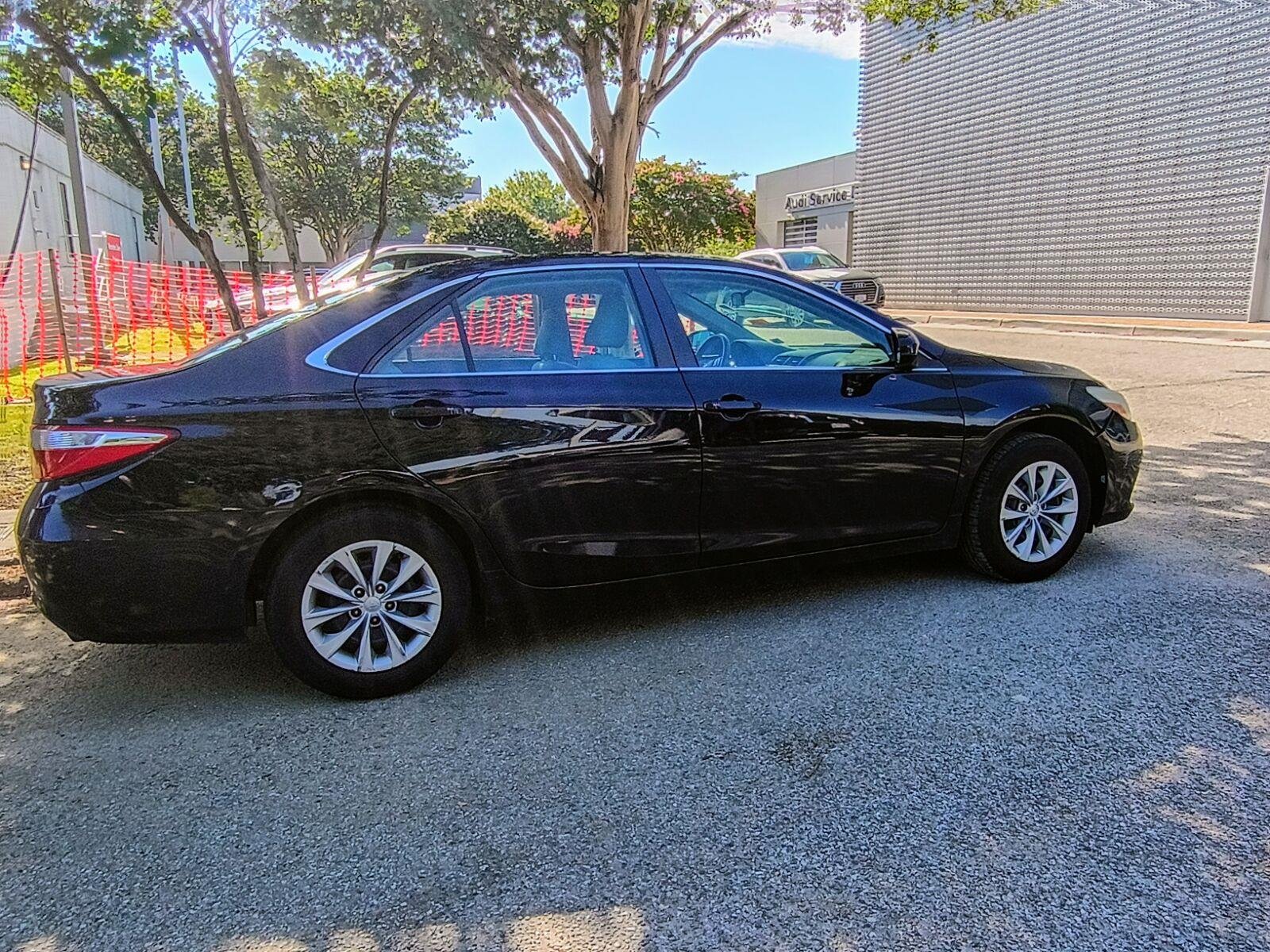 Used 2017 Midnight Black Metallic Toyota LE image 3