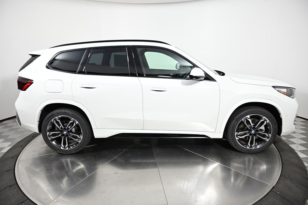 2026 BMW X1 28i - Photo 6