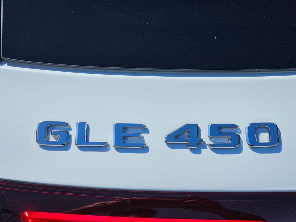 New 2026 MANUFAKTUR Moonlight White Magno Mercedes-Benz GLE 450 image 12