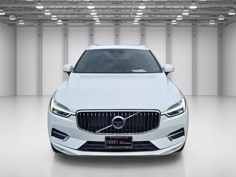 Used 2019 White Volvo T6 Inscription image 8