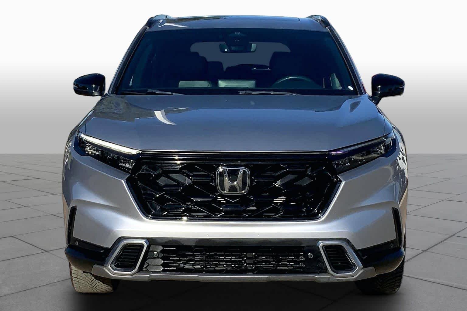 Certified Used 2023 Lunar Silver Metallic Honda Sport Touring image 4