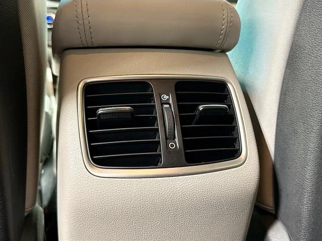 Used 2020  Hyundai Sport image 23
