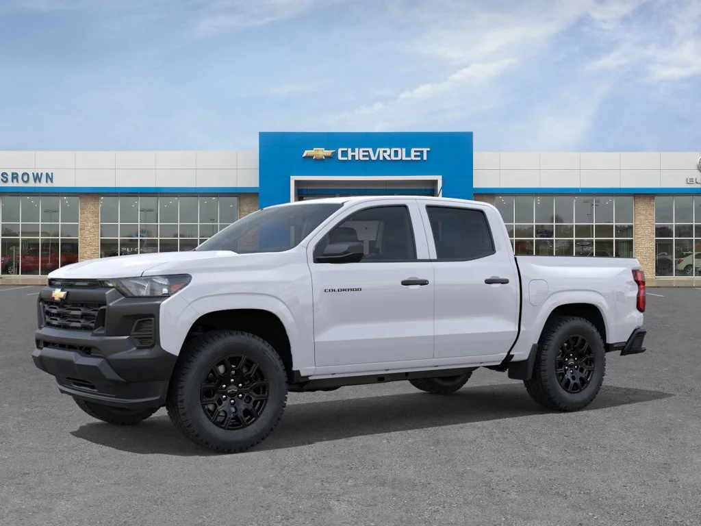 New 2026 Summit White Chevrolet WT image 2