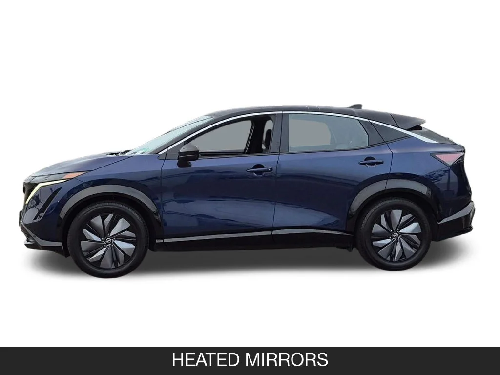 Used 2023 Blue Nissan VENTURE+ image 5
