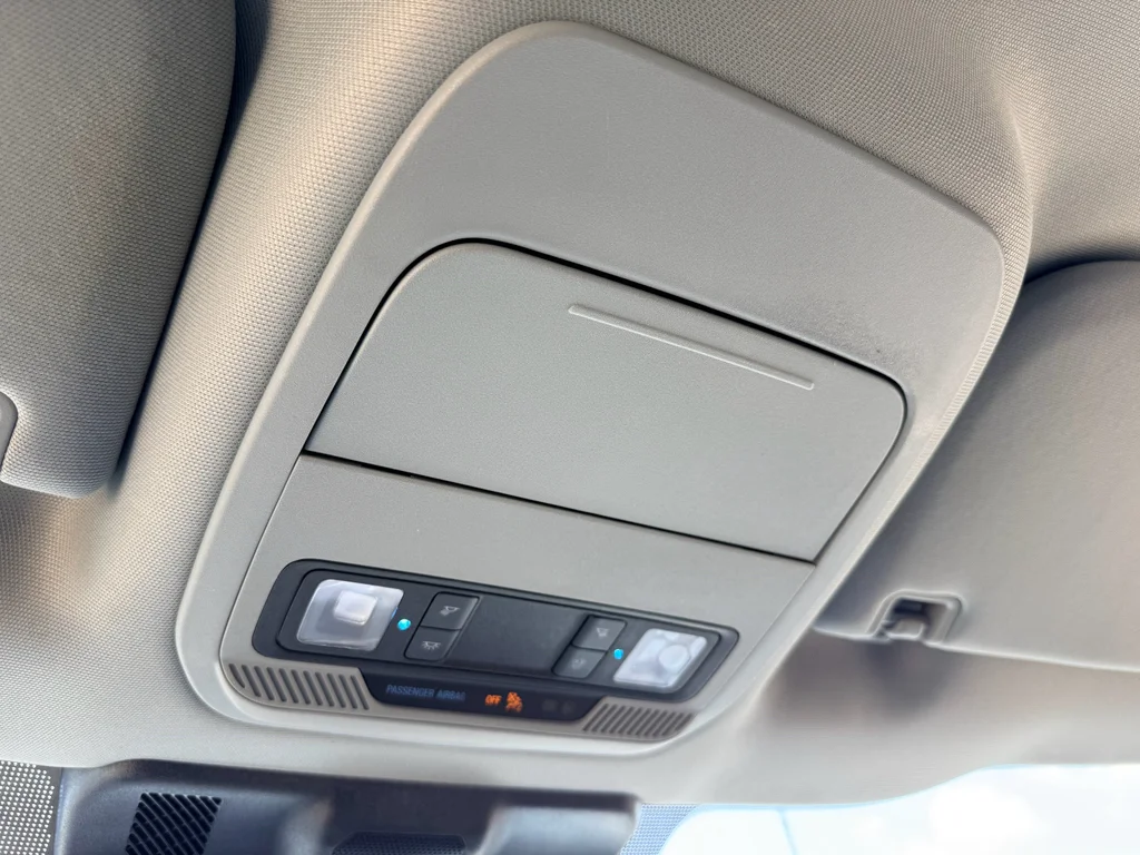 Used 2022 Oxford White Ford XLT image 22