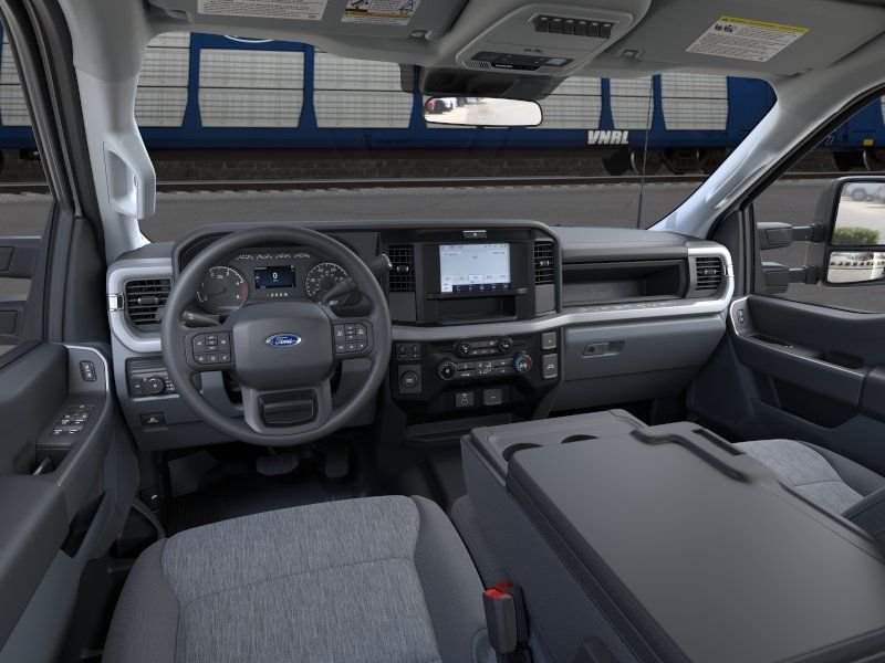 New 2026 Oxford White Ford XL image 10