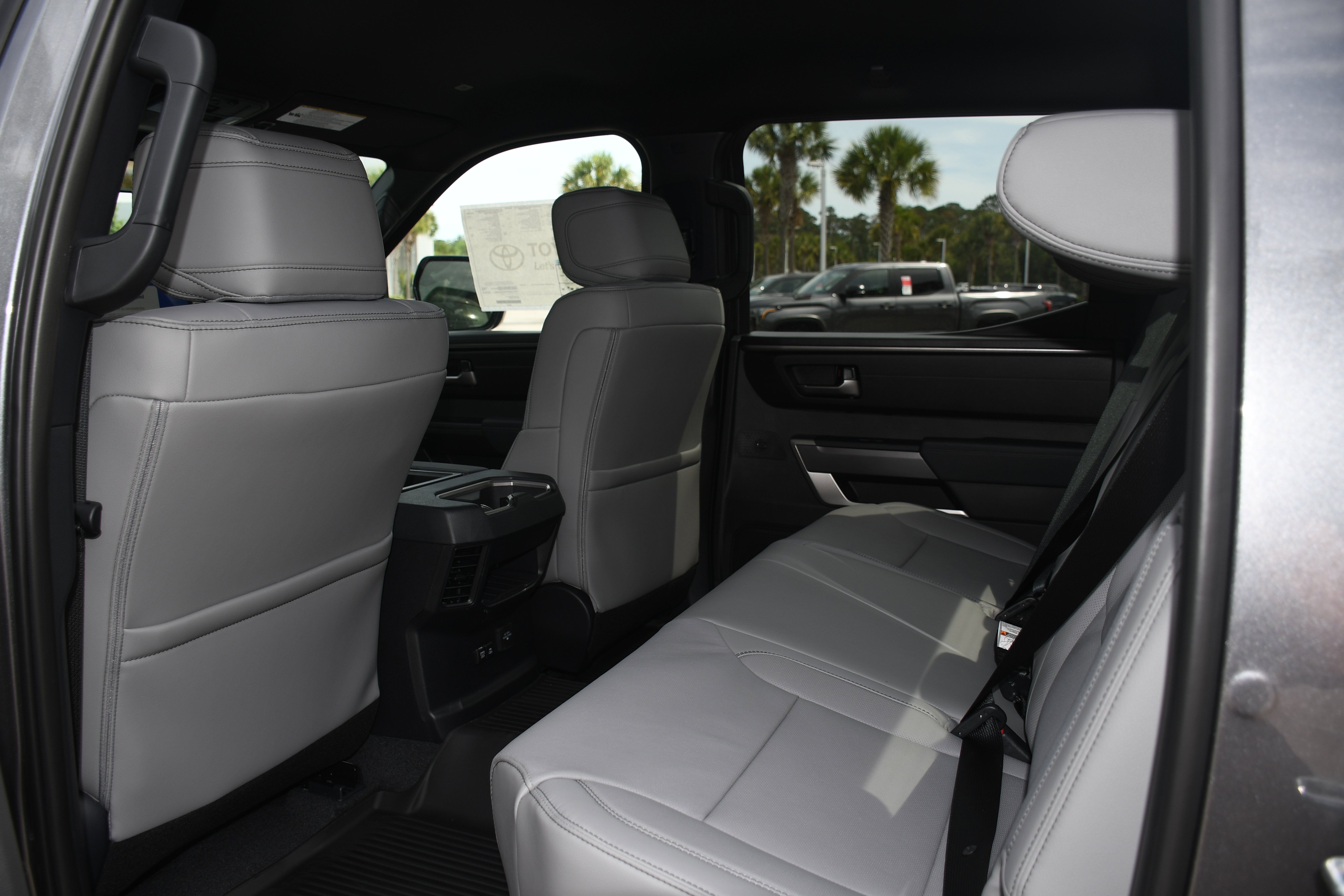 2026 Toyota Tundra SR5 - Photo 8